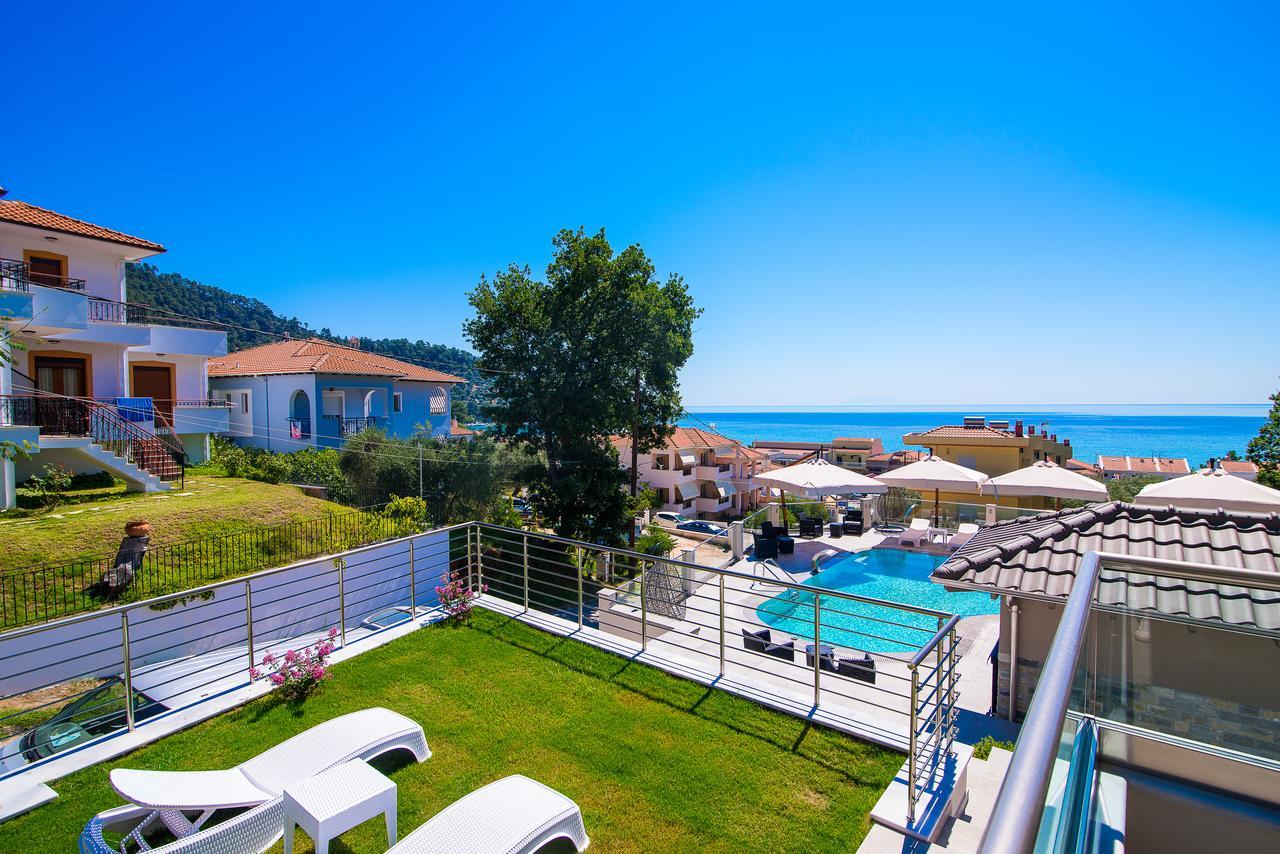 Semiramis Luxury Suites Chrysi Ammoudia Exterior photo