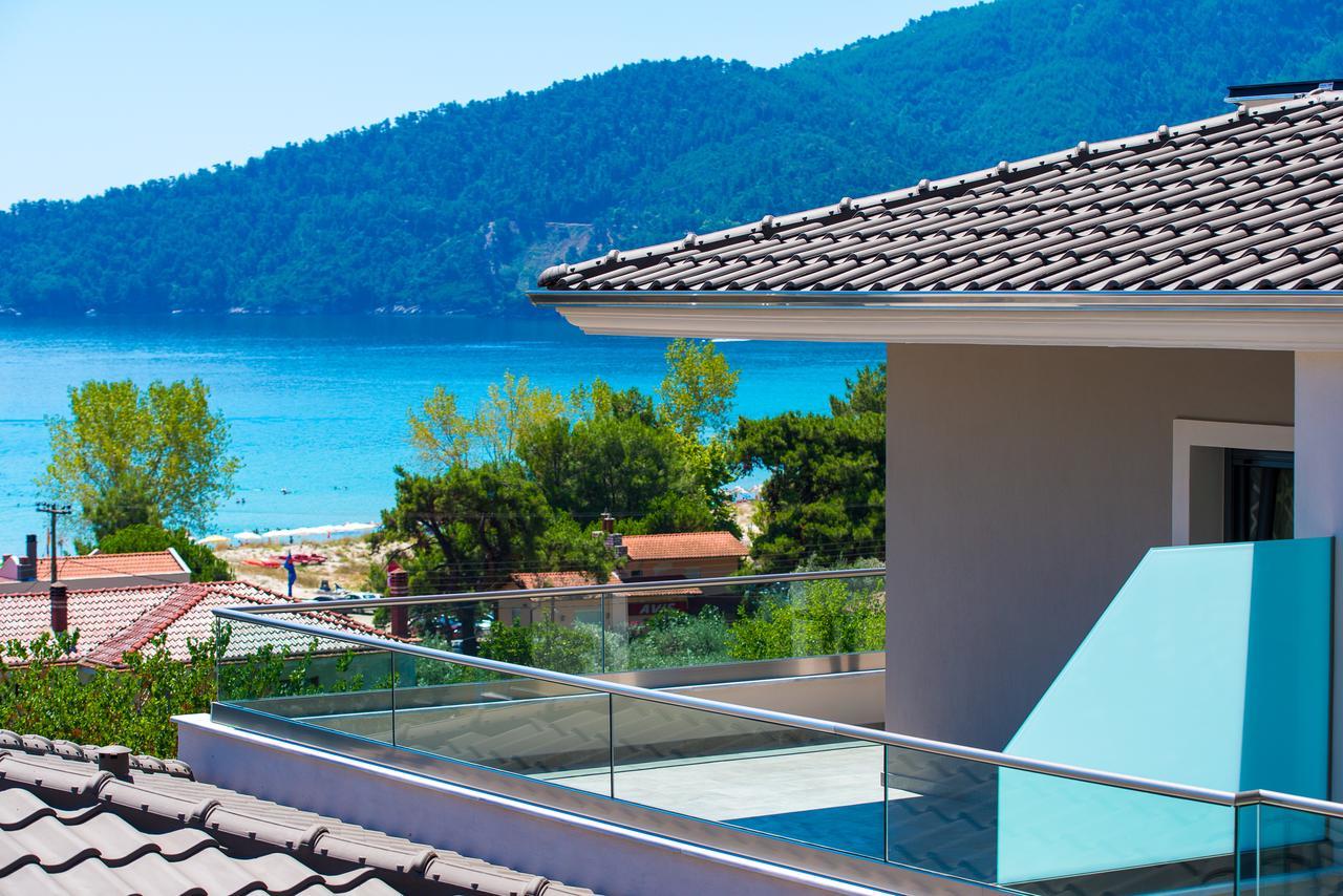 Semiramis Luxury Suites Chrysi Ammoudia Exterior photo