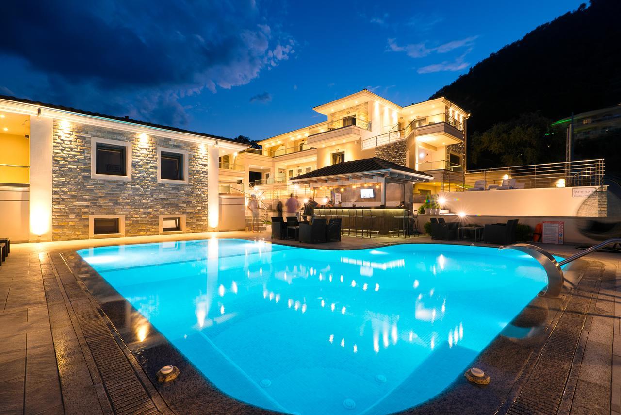Semiramis Luxury Suites Chrysi Ammoudia Exterior photo