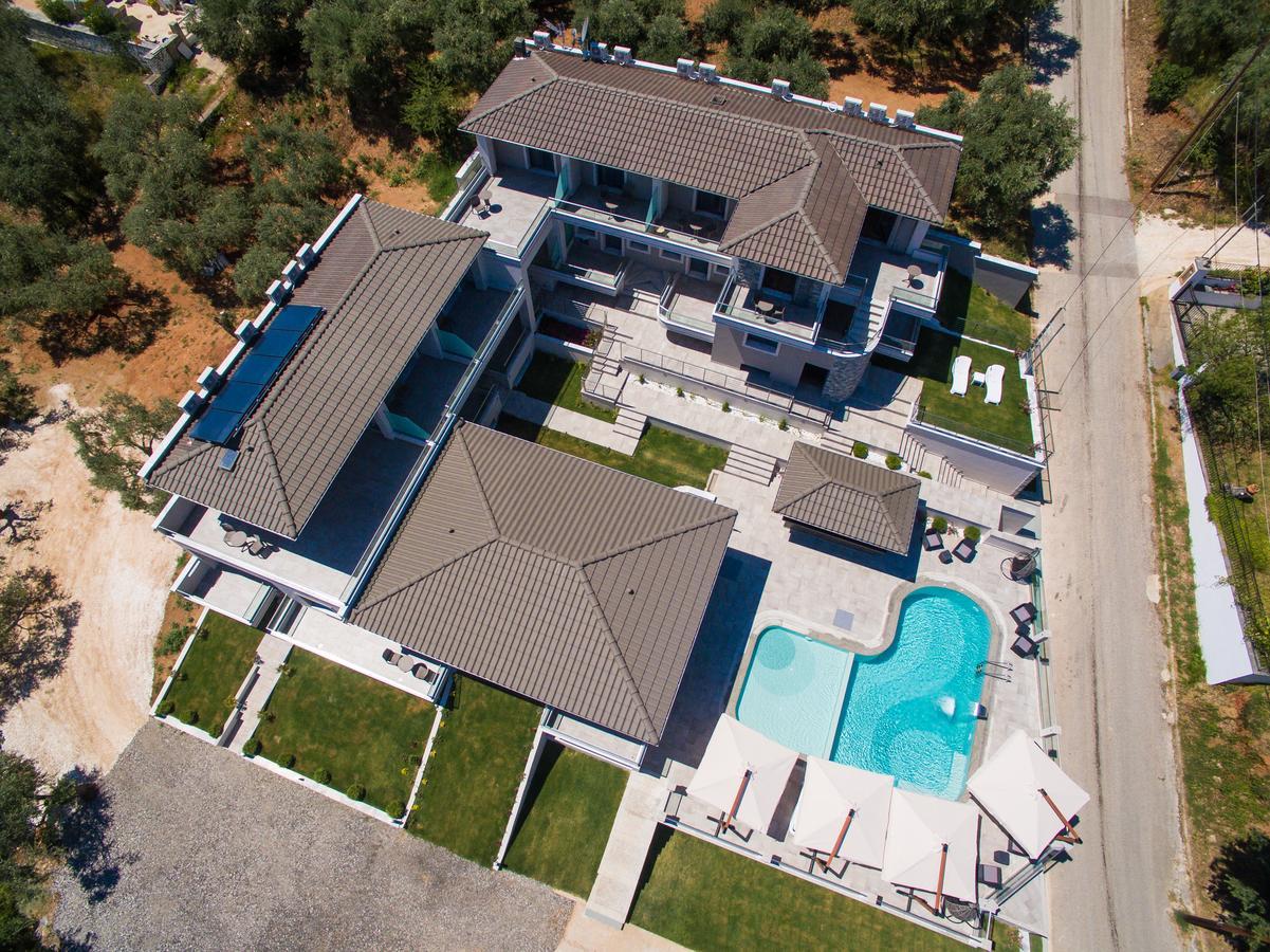 Semiramis Luxury Suites Chrysi Ammoudia Exterior photo